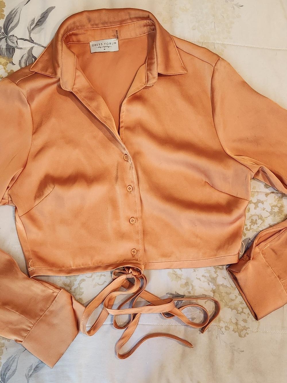 Dress Forum Women's Gold Tie-Front Cropped Blouse